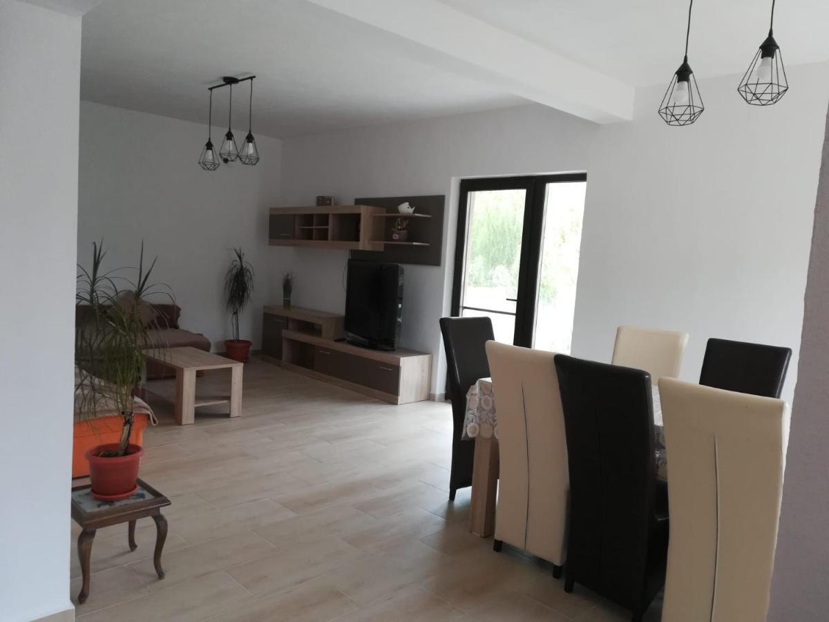 Casa Colt De Rai Apartment Ogradena Luaran gambar